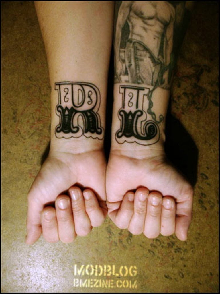 infinity-tattoos-on-wrist