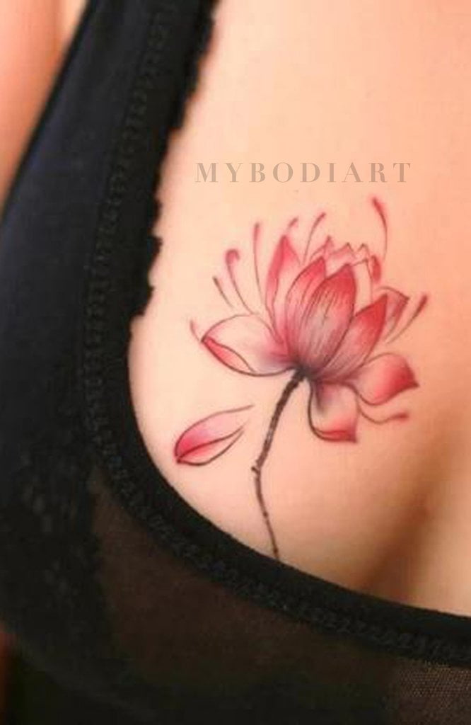 womens belly tattoos